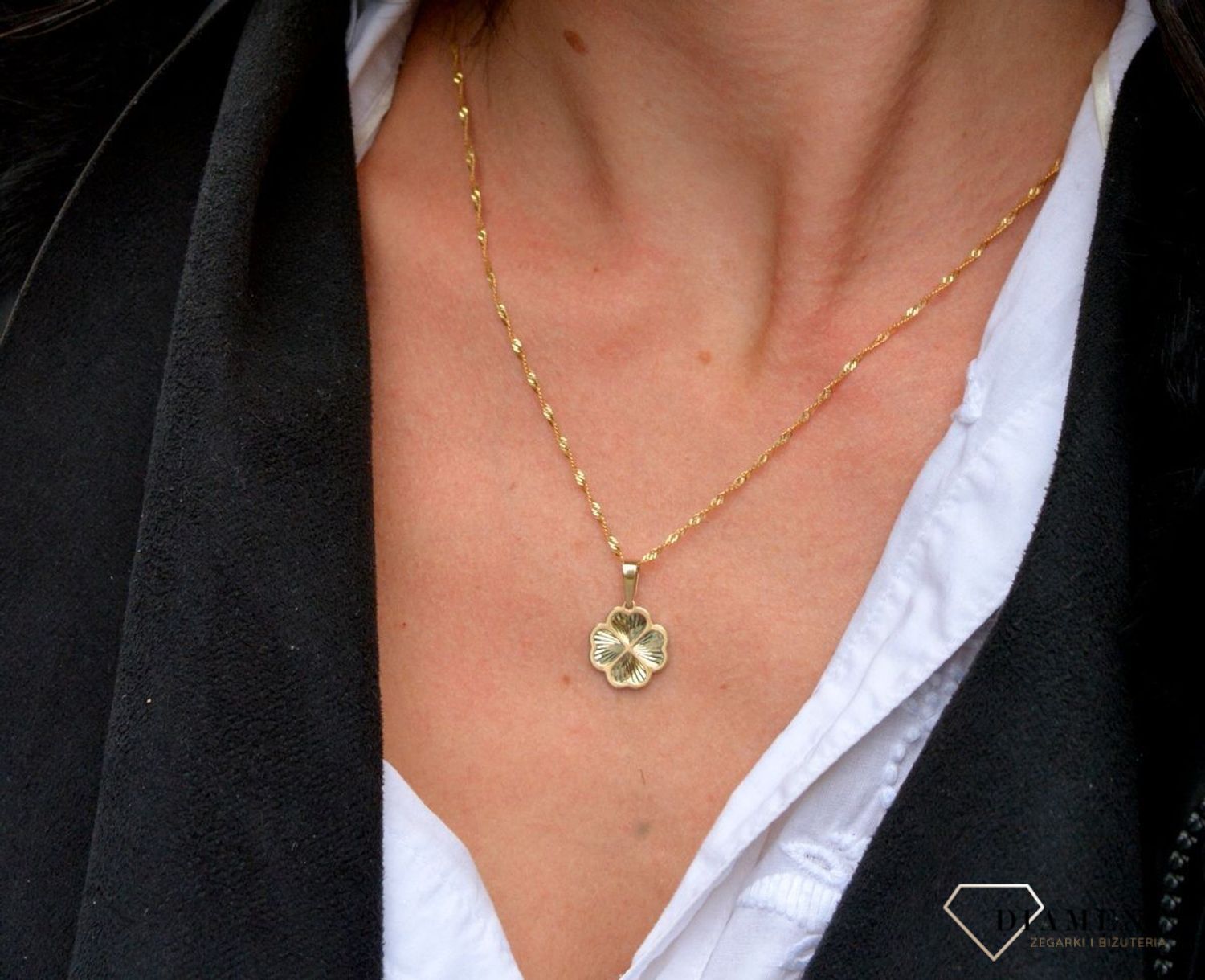 Złota zawieszka grawerowana koniczynka ZA 5975.jpg